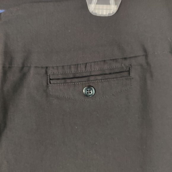 Reitmans Black Pull On Bermuda Shorts - Picture 4 of 6